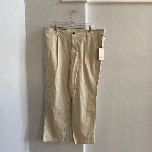 Goodfellow Cropped Slim Tapered‎ Leg Chino Pants Size 40 X 28 NEW - Picture 1 of 7